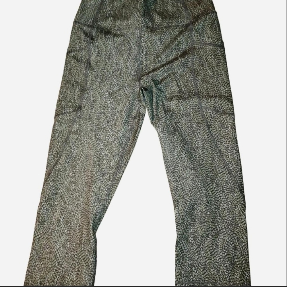 Women’s High-Waist Performance Leggings - Size Medium NWT - Picture 1 of 7
